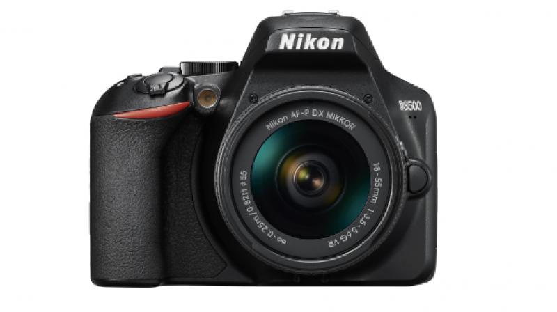 The D3500 has an effective pixel count of 24.2MP and supports a standard sensitivity range of ISO 100–25600. The D3500 has an effective pixel count of 24.2MP and supports a standard sensitivity range of ISO 100–25600.