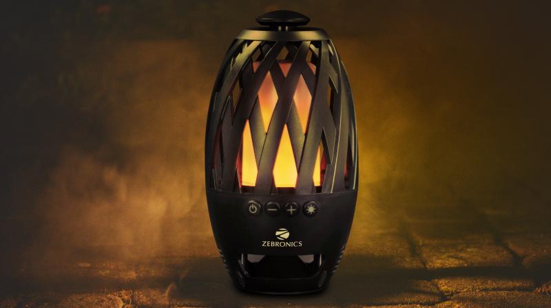 Perfect Bluetooth speaker for this festive season. Perfect Bluetooth speaker for this festive season.