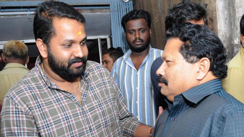 Ramaleela director Arun Gopi and producer Tomichan Mulakupadam arrive at a theatre in Kochi on Thursday. (Photo: ARUN CHANDRABOSE) Ramaleela director Arun Gopi and producer Tomichan Mulakupadam arrive at a theatre in Kochi on Thursday. (Photo: ARUN CHANDRABOSE)