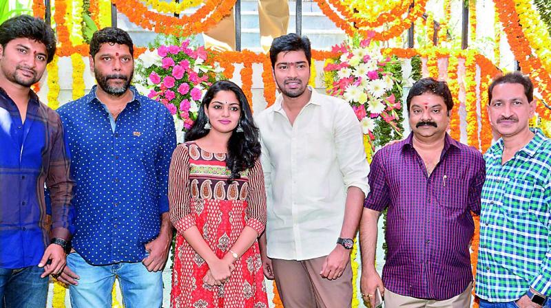Actor Allari Naresh’s next — Meda Meda Abbayi, the remake of the Malayalam film Oru Vadakkan Selfie, had a grand launch in Hyderabad on Sunday morning. Actor Allari Naresh’s next — Meda Meda Abbayi, the remake of the Malayalam film Oru Vadakkan Selfie, had a grand launch in Hyderabad on Sunday morning.