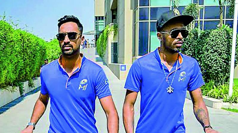 Mumbai Indians’ Krunal Pandya and Hardik Pandya (Photo: Twitter) Mumbai Indians’ Krunal Pandya and Hardik Pandya (Photo: Twitter)