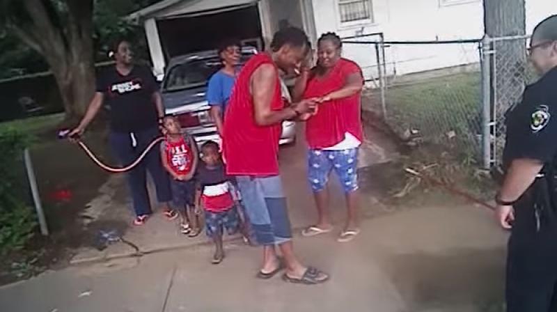 The video has taken over social media (Photo: YouTube) The video has taken over social media (Photo: YouTube)