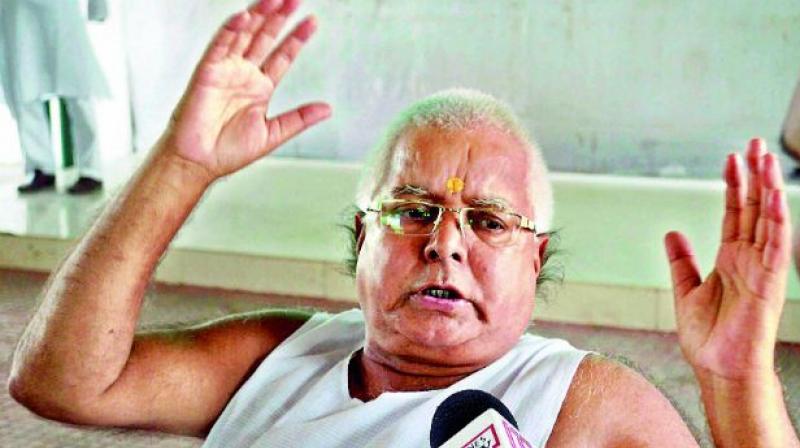 Rashtriya Janata Dal (RJD) chief Lalu Prasad is the latest example. This 71-year-old leader has so far spent 17 months out of 19 in hospital and still has not recovered. (Photo: File) Rashtriya Janata Dal (RJD) chief Lalu Prasad is the latest example. This 71-year-old leader has so far spent 17 months out of 19 in hospital and still has not recovered. (Photo: File)