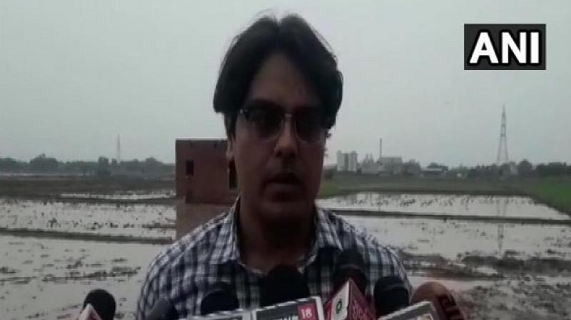 According to the locals, at least 15 cows have died or went missing while the shelter workers took another 5-6 cow away on loaders. (Photo: ANI) According to the locals, at least 15 cows have died or went missing while the shelter workers took another 5-6 cow away on loaders. (Photo: ANI)