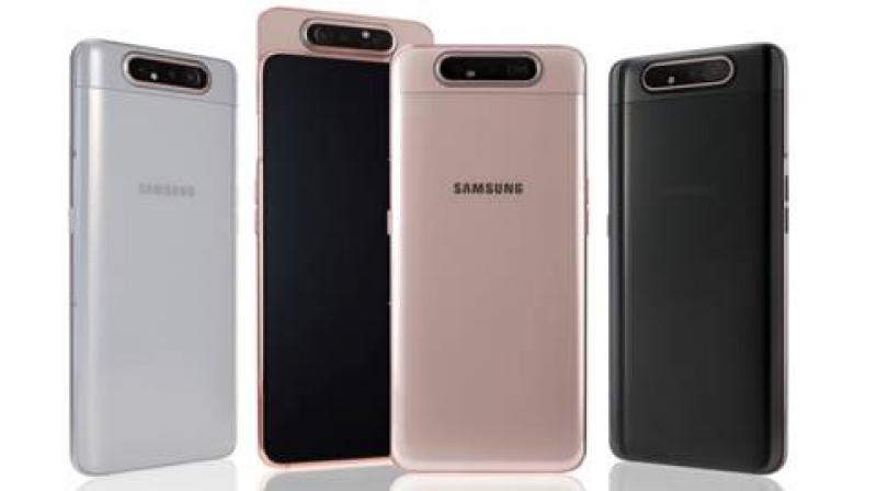 The Galaxy A80’s 3D Depth camera offers Live Focus videos by scanning objects for measurement and depth. The Galaxy A80’s 3D Depth camera offers Live Focus videos by scanning objects for measurement and depth.