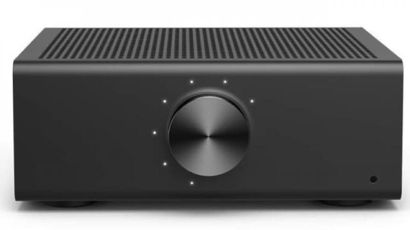 Echo Link connects to a receiver, an amplifier or directly to powered speakers using one of the on-device analogue, optical, or coaxial output jacks. Echo Link connects to a receiver, an amplifier or directly to powered speakers using one of the on-device analogue, optical, or coaxial output jacks.