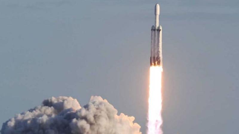 Roughly three minutes after clearing the pad, Heavy’s two side boosters separated from the core rocket for a synchronised landing at the Cape Canaveral Air Force Station. (Photo: AFP) Roughly three minutes after clearing the pad, Heavy’s two side boosters separated from the core rocket for a synchronised landing at the Cape Canaveral Air Force Station. (Photo: AFP)