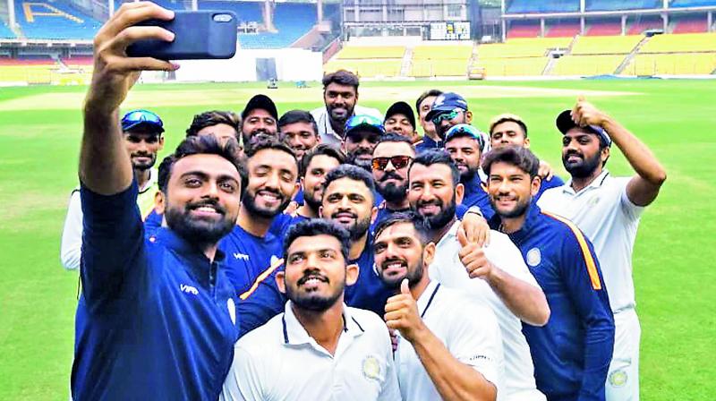Saurashtra skipper Jaydev Unadkat takes a selfie after defeating Karnataka in the Ranji Trophy semifinal on Monday. (Photo:Twitter) Saurashtra skipper Jaydev Unadkat takes a selfie after defeating Karnataka in the Ranji Trophy semifinal on Monday. (Photo:Twitter)