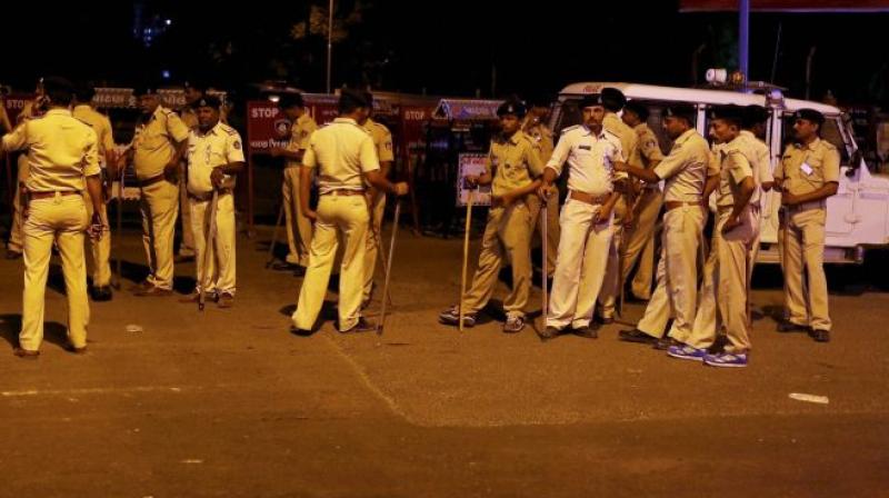 Even after repeated requests from an acquaintance of one of the two teenagers, the policemen stood firm with their decision to not take them in. (Photo: PTI/Representational) Even after repeated requests from an acquaintance of one of the two teenagers, the policemen stood firm with their decision to not take them in. (Photo: PTI/Representational)