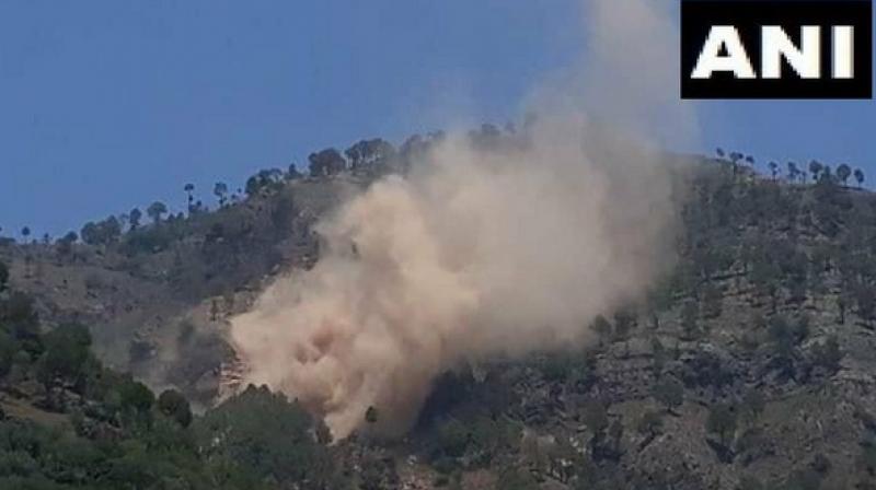 On Thursday, Northern Army Commander Lt Gen Ranbir Singh had said that Pakistan was trying to push in infiltrators in last few days. (Photo : ANI) On Thursday, Northern Army Commander Lt Gen Ranbir Singh had said that Pakistan was trying to push in infiltrators in last few days. (Photo : ANI)