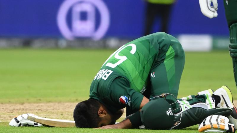 Santner praised Babar Azam and Haris Sohail (68 off 76 balls) for their 126-run partnership, which forced New Zealand skipper Kane Williamson to try eight different bowlers. (Photo:AFP) Santner praised Babar Azam and Haris Sohail (68 off 76 balls) for their 126-run partnership, which forced New Zealand skipper Kane Williamson to try eight different bowlers. (Photo:AFP)