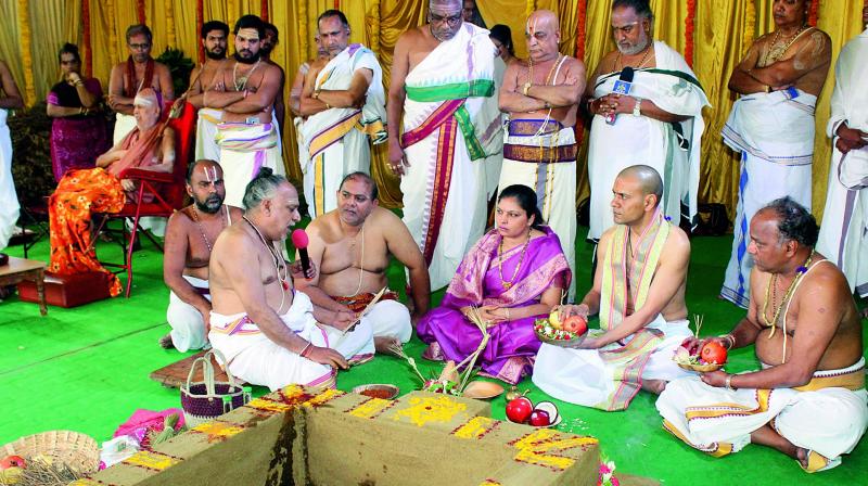 TTD EO Anil Kumar Singhal performs Kareeri Isthi-Varuna Japa-Parjanya Shanti Yagam, to appease Rain God Varuna at Paruveta Mandapam in Tirumala on Monday. TTD EO Anil Kumar Singhal performs Kareeri Isthi-Varuna Japa-Parjanya Shanti Yagam, to appease Rain God Varuna at Paruveta Mandapam in Tirumala on Monday.