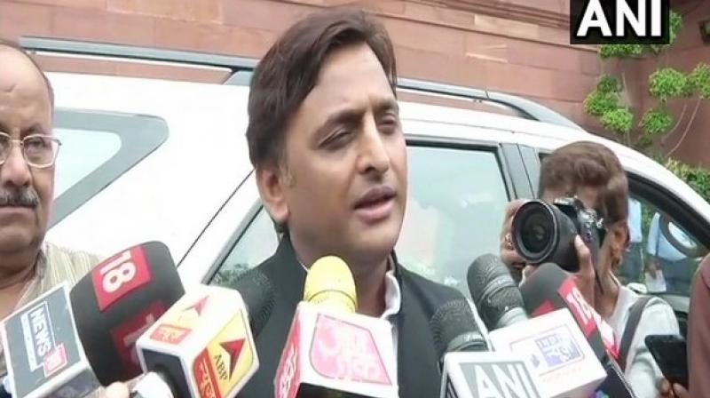 'I don't think any unparliamentary words were used,' Akhilesh said while backing Khan. (Photo: ANI) 'I don't think any unparliamentary words were used,' Akhilesh said while backing Khan. (Photo: ANI)