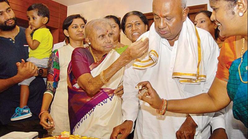 A file poto of the Deve Gowda family. A file poto of the Deve Gowda family.