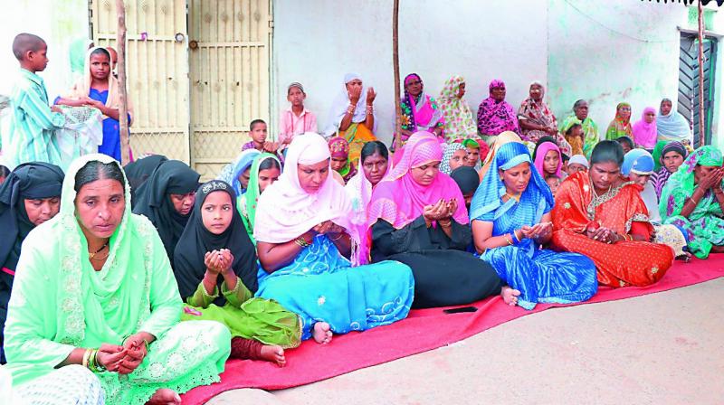 The residents of Borabanda, who were woken by the tremors in the early hours of Saturday, offer special prayers at Bharathnagar on Sunday. (Photo: DC) The residents of Borabanda, who were woken by the tremors in the early hours of Saturday, offer special prayers at Bharathnagar on Sunday. (Photo: DC)