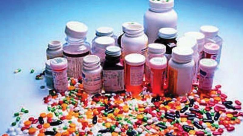 The proposal faced widespread opposition from doctors across the country who felt that allowing ISM people to practise modern medicine on the strength of a bridge course will destroy allopathy sector. The proposal faced widespread opposition from doctors across the country who felt that allowing ISM people to practise modern medicine on the strength of a bridge course will destroy allopathy sector.