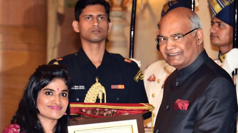 Malvika receiving the Nari Shakti Puraskar from President Ram Nath Kovind. Malvika receiving the Nari Shakti Puraskar from President Ram Nath Kovind.