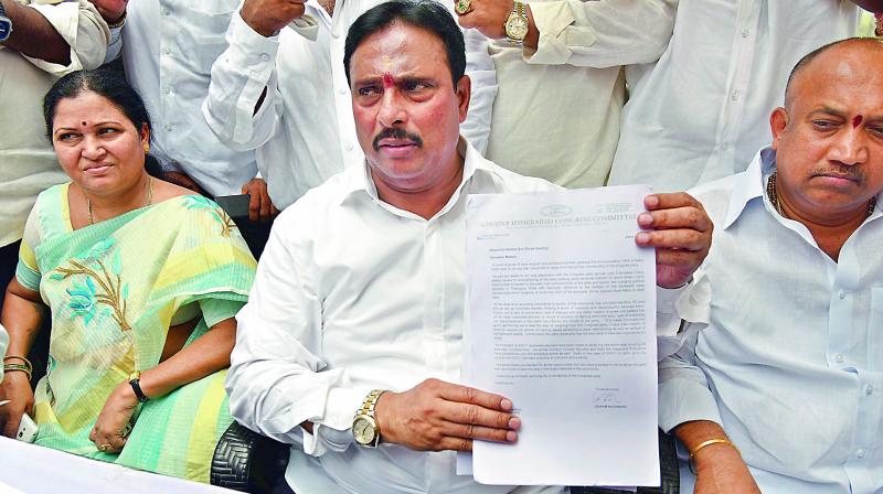 Former minister Danam Nagender addresses a press meet at Jubilee Hills in Hyderabad on Saturday. (Photo: S. Surender Reddy) Former minister Danam Nagender addresses a press meet at Jubilee Hills in Hyderabad on Saturday. (Photo: S. Surender Reddy)