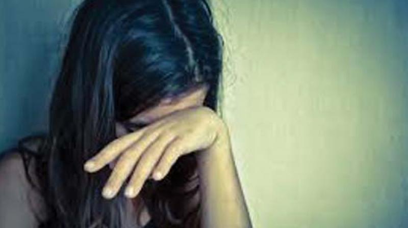 Bengaluru: Teenage girl ends life over love failure