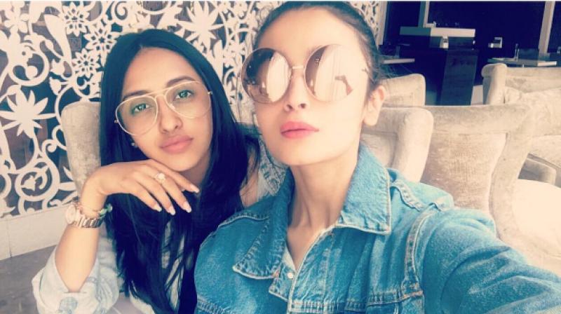 Alia Bhatt with BFF Akansha Ranjan.(Pics: Instagram/aliaabhatt) Alia Bhatt with BFF Akansha Ranjan.(Pics: Instagram/aliaabhatt)