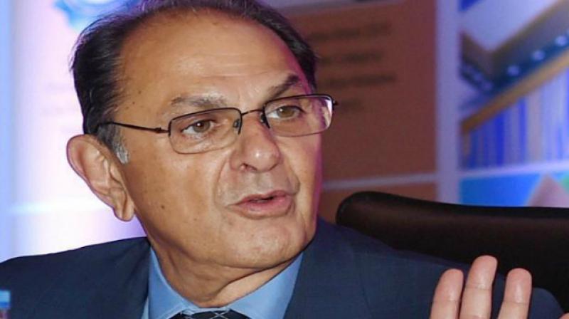 Nusli Wadia. Nusli Wadia.
