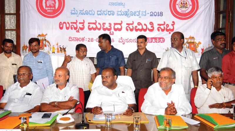Chief Minister H.D. Kumaraswamy and ministers G.T. Devegowda, C.S. Puttaraju, Jayamala and other dignitaries at the high-level Dasara committee meeting in Mysuru on Tuesday (Photo: KPN) Chief Minister H.D. Kumaraswamy and ministers G.T. Devegowda, C.S. Puttaraju, Jayamala and other dignitaries at the high-level Dasara committee meeting in Mysuru on Tuesday (Photo: KPN)