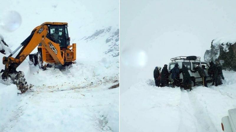 Himachal Pradesh: Snow clearing operations were started earlier on Monday by the district administration on the Highway from Kaza to Gramphu in Lahaul-Spiti district. (Photo: ANI) Himachal Pradesh: Snow clearing operations were started earlier on Monday by the district administration on the Highway from Kaza to Gramphu in Lahaul-Spiti district. (Photo: ANI)
