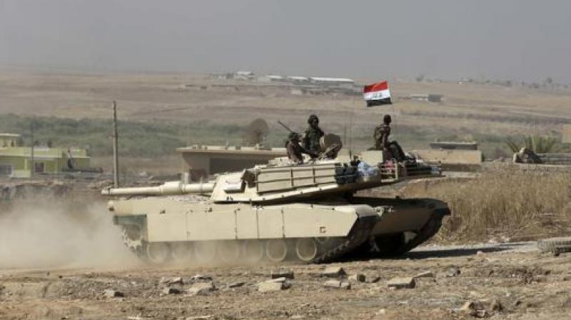 Iraqi forces are deployed during an offensive to retake Mosul from Islamic State militants outside Mosul, Iraq, Monday. (Photo: AP) Iraqi forces are deployed during an offensive to retake Mosul from Islamic State militants outside Mosul, Iraq, Monday. (Photo: AP)