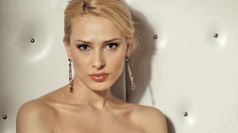 Iulia Vantur Iulia Vantur