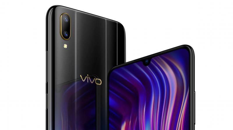 The device is priced at Rs 25,990 and comes in a 6GB + 64GB memory configuration. The device is priced at Rs 25,990 and comes in a 6GB + 64GB memory configuration.