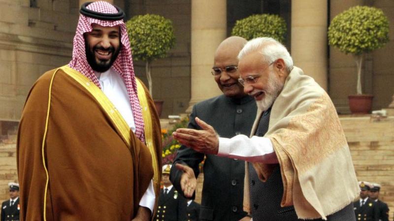 Prime Minister Narendra Modi greets Saudi Arabia’s Crown Prince Mohammed bin Salman as President Ram Nath Kovind looks on during a ceremonial reception at Rashtrapati Bhavan in New Delhi on Wednesday. (Photo: Pritam Bandyopadhyay) Prime Minister Narendra Modi greets Saudi Arabia’s Crown Prince Mohammed bin Salman as President Ram Nath Kovind looks on during a ceremonial reception at Rashtrapati Bhavan in New Delhi on Wednesday. (Photo: Pritam Bandyopadhyay)