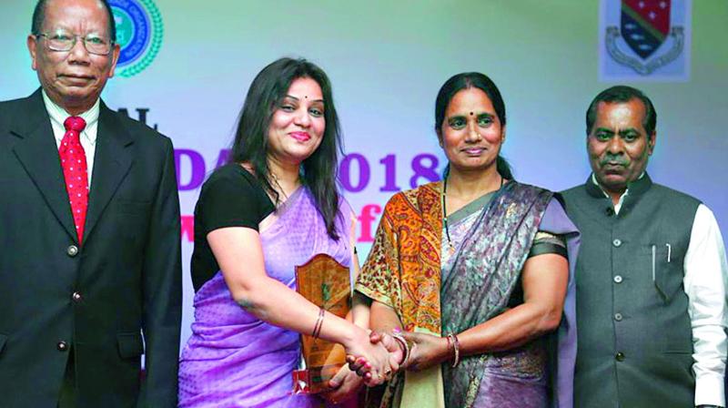 Former Karnataka DGP H.T. Sangliana with Nirbhaya’s mom (far right) at the event (Twitter/ @D_Roopa_IPS) Former Karnataka DGP H.T. Sangliana with Nirbhaya’s mom (far right) at the event (Twitter/ @D_Roopa_IPS)