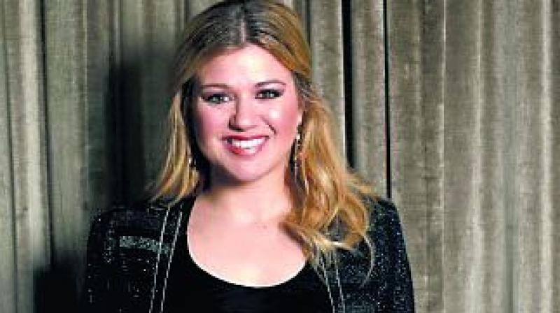 Kelly Clarkson Kelly Clarkson