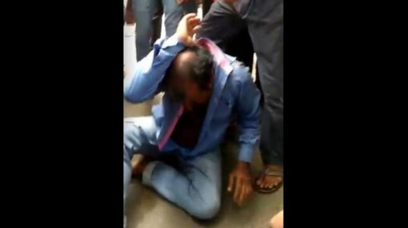 40-year-old Md Allimuddin, a meat trader and a resident of Hazaribagh district, was beaten to death by a mob on June 29 on suspicion that he was carrying beef in his vehicle. (File picture) 40-year-old Md Allimuddin, a meat trader and a resident of Hazaribagh district, was beaten to death by a mob on June 29 on suspicion that he was carrying beef in his vehicle. (File picture)