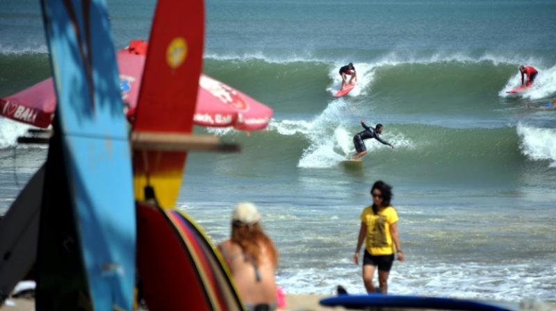 12-year-old boy steals parents' credit card, flies to Bali alone