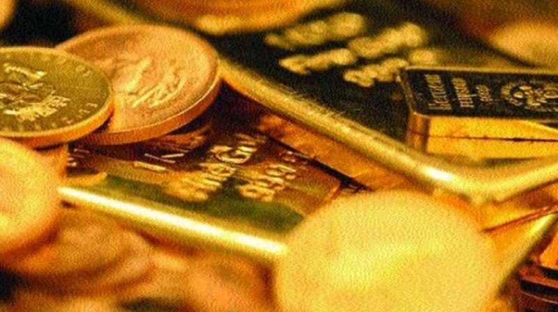 Gold recovered by Rs 25 to Rs 30,150 per 10 grams. Gold recovered by Rs 25 to Rs 30,150 per 10 grams.