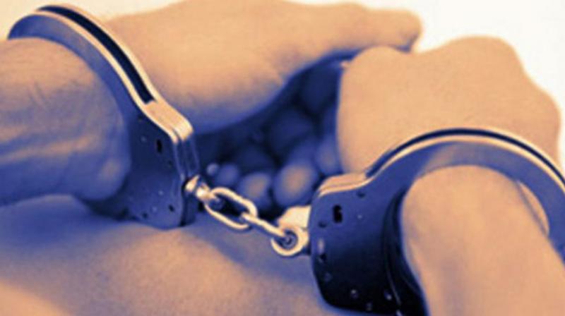 The Rajaji Nagar police, who rushed to the spot, searched hospitals nearby and caught Karthik, who was getting treated at a private hospital.(Representional Image) The Rajaji Nagar police, who rushed to the spot, searched hospitals nearby and caught Karthik, who was getting treated at a private hospital.(Representional Image)