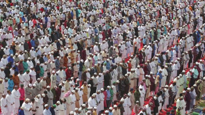 In a statement, the Home Ministry said large prayer congregations were seen at many places of Kashmir valley including Baramulla, where 10,000 people gathered, and in Bandipora, around where 5,000 people took part in the prayers. (Photo: AP) In a statement, the Home Ministry said large prayer congregations were seen at many places of Kashmir valley including Baramulla, where 10,000 people gathered, and in Bandipora, around where 5,000 people took part in the prayers. (Photo: AP)