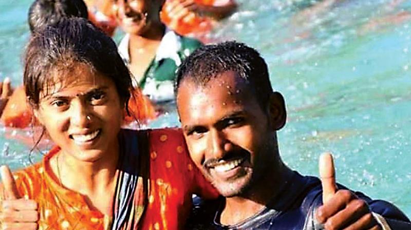 H. Guru with his wife Kalavati of ten months H. Guru with his wife Kalavati of ten months