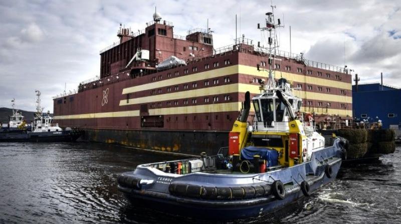Loaded with nuclear fuel, the Akademik Lomonosov will leave the Arctic port of Murmansk to begin its 5,000 kilometre voyage to northeastern Siberia. (Photo: AFP) Loaded with nuclear fuel, the Akademik Lomonosov will leave the Arctic port of Murmansk to begin its 5,000 kilometre voyage to northeastern Siberia. (Photo: AFP)