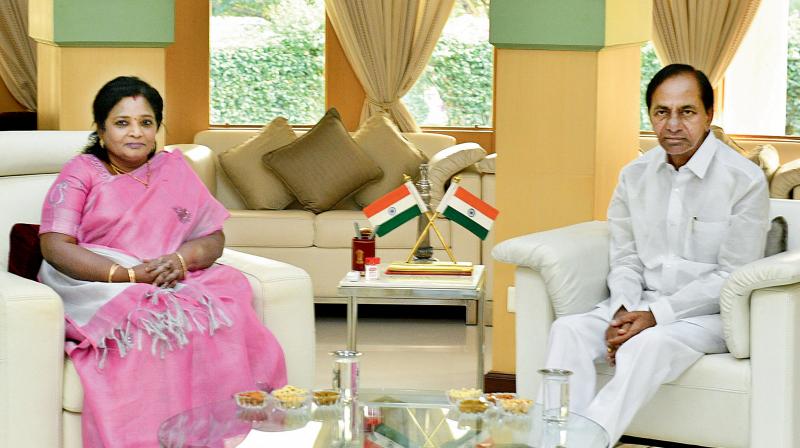 File photo of Telangana chief minister K Chandrashekar Rao meeting governor Tamilisai Soundararajan. (DC Photo)