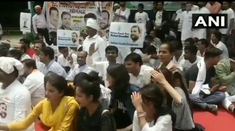 In this election, the Congress just managed to win 52 of the 543 seats. The party could not open its account in as many as 18 states and union territories. (Photo: ANI) In this election, the Congress just managed to win 52 of the 543 seats. The party could not open its account in as many as 18 states and union territories. (Photo: ANI)