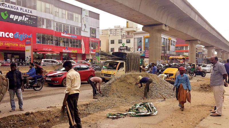 Concrete work been carried out near metro rail track on Kanakapura Road. Concrete work been carried out near metro rail track on Kanakapura Road.