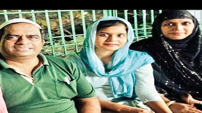 3 of family found dead in well