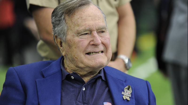 George hw bush becomes the longest living president in us history