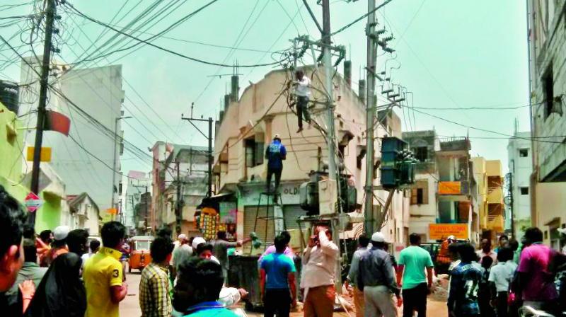 Linesman found entangled in wires at King Koti on Tuesday. Linesman found entangled in wires at King Koti on Tuesday.