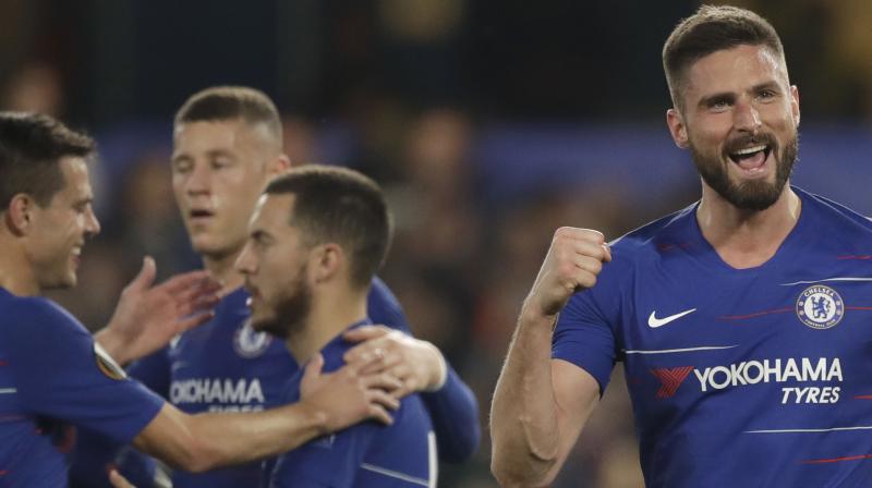 Goals two minutes apart from N'Golo Kante and Gonzalo Higuain put Chelsea on top at Stamford Bridge after Jeff Hendrick had given Burnley an early lead. (Photo: AP) Goals two minutes apart from N'Golo Kante and Gonzalo Higuain put Chelsea on top at Stamford Bridge after Jeff Hendrick had given Burnley an early lead. (Photo: AP)