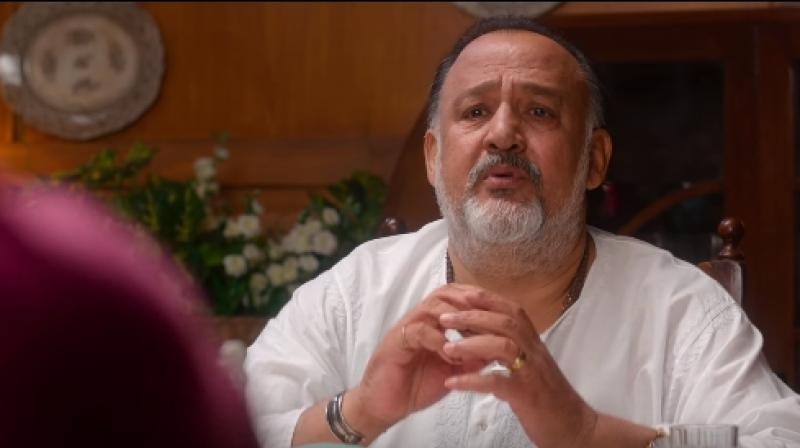 Screengrab of De De Pyaar De Trailer featuring Alok Nath. (Courtesy: YouTube/T-Series) Screengrab of De De Pyaar De Trailer featuring Alok Nath. (Courtesy: YouTube/T-Series)