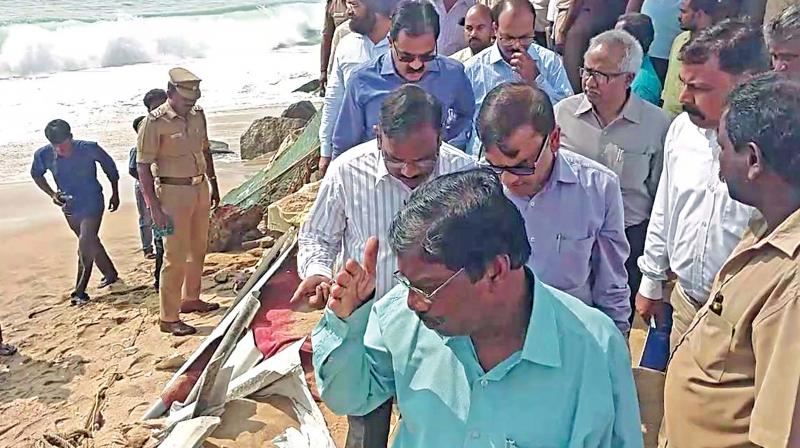 Central team inspects cyclone affected coastal hamlets in Kanyakumari district on Thursday. (Photo: DC) Central team inspects cyclone affected coastal hamlets in Kanyakumari district on Thursday. (Photo: DC)
