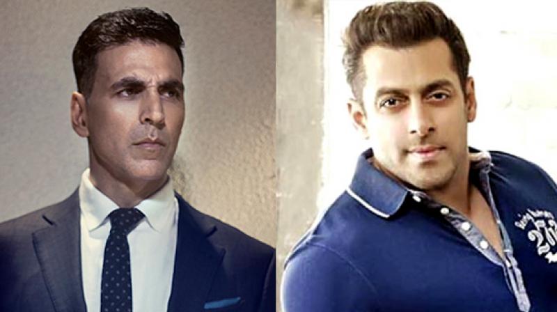 Salman desperately tried to avoid the Akshay at IFFI, Goa. Salman desperately tried to avoid the Akshay at IFFI, Goa.
